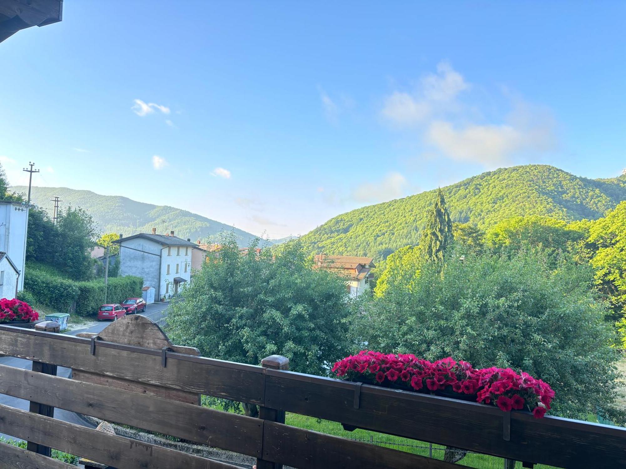 B&B La Piazzetta Castiglione dei Pepoli Exteriör bild
