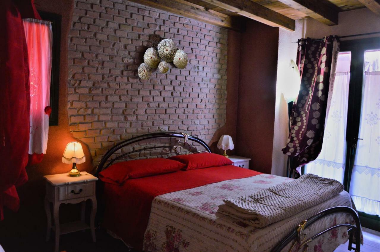 B&B La Piazzetta Castiglione dei Pepoli Exteriör bild